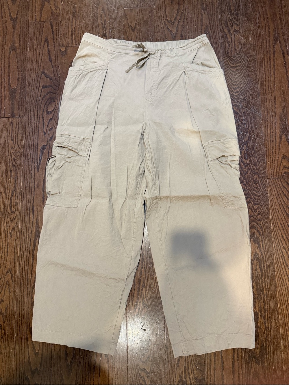Athleta Baggy Tan Cargo Pants with Drawstring Waist - Medium